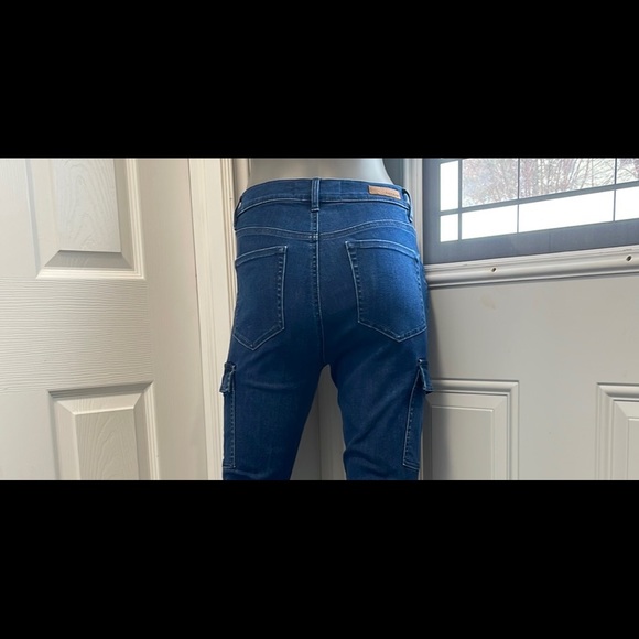 LIKE NEW GARAGE CARGO HIGH WAISTED SKINNY JEANS DARK BLUE 26” INSEAM Sz 7 - Picture 5 of 7